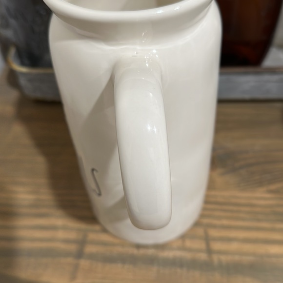 Rae Dunn 2018 DECK THE HALLS Christmas Pitcher - Picture 3 of 9